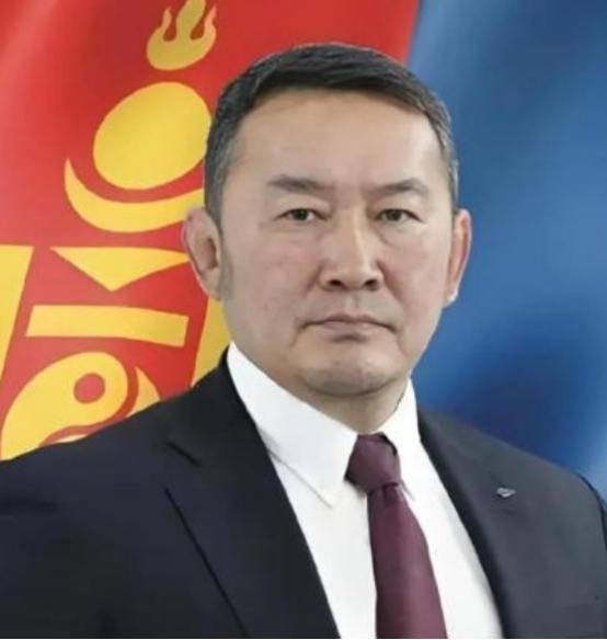 外蒙为何反华？如今宁可饿死也不向东大靠拢？很简单的一个道理，内蒙古的人就比外蒙古