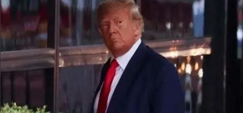 中美贸易战，现在已经不是什么芯片，加税，逆差的问题了，美国的真实目的，就是逼中国