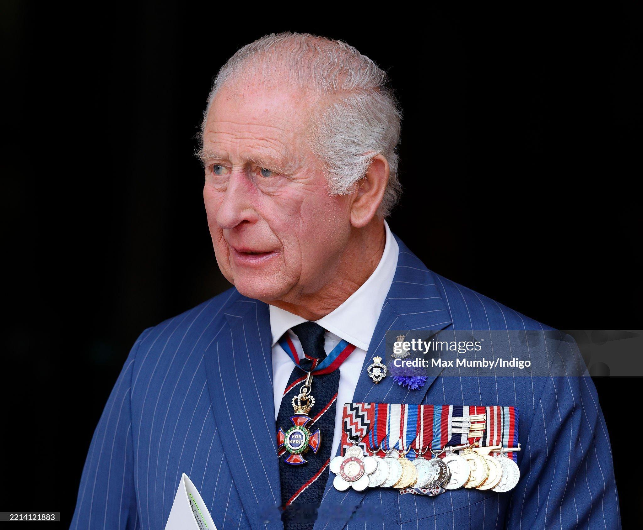 英国王室2025年5月8日，查尔斯三世和卡米拉王后、威尔士亲王夫妇、