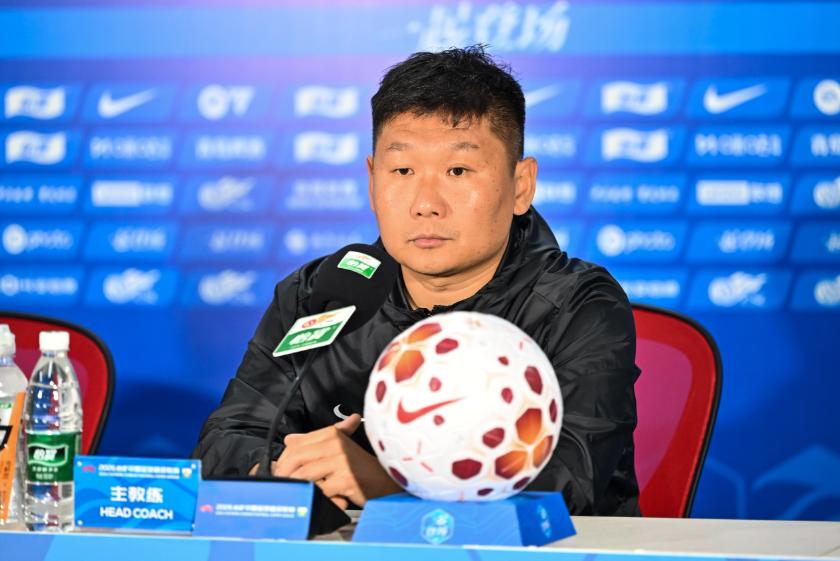 大批球迷给刘建业道歉！越不被看好、越是低调的事物往往会有不错的发挥！遥想