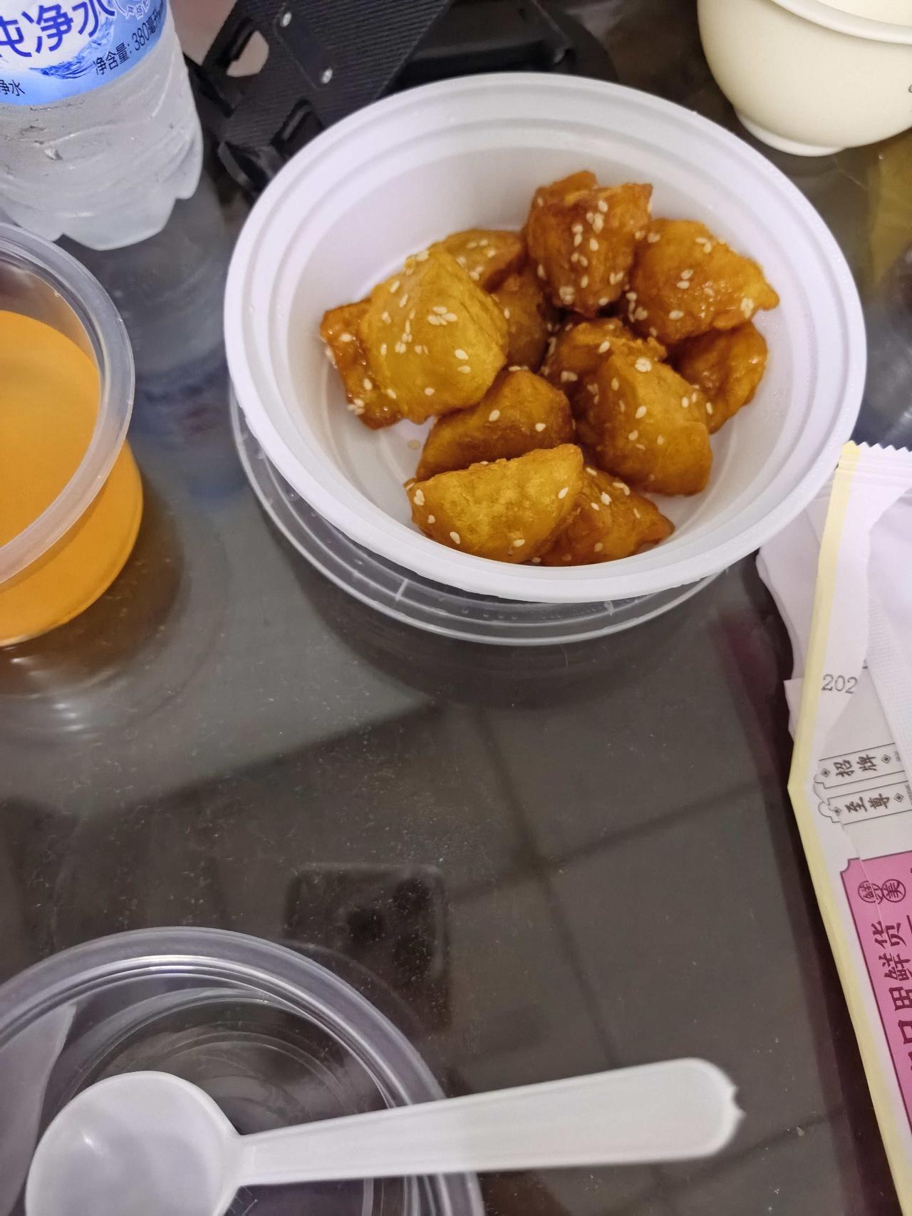 昨天晚上难得奢侈了一把，第二天早上起来又后悔了。这到底怎么治才能好啊？一个人