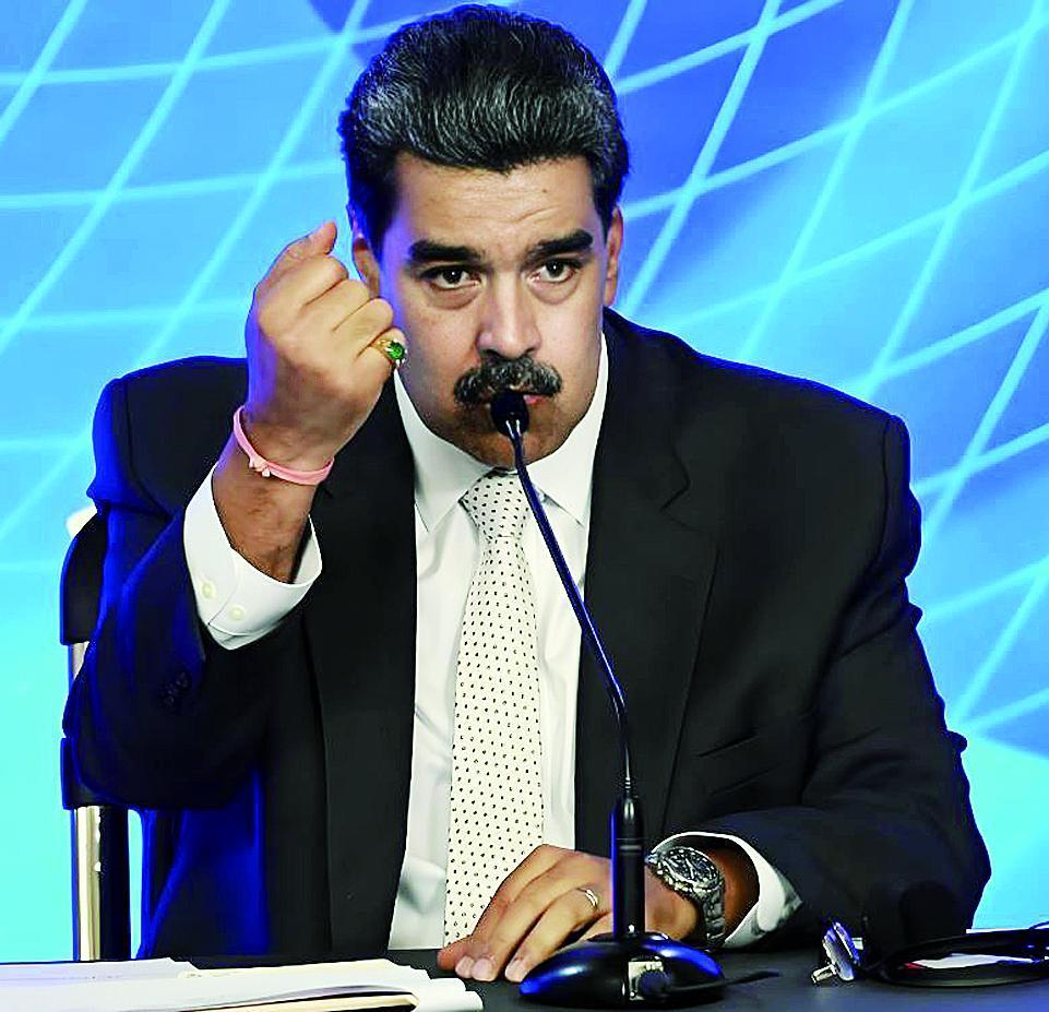 马杜罗服软了，美国为什么还要持续打击委内瑞拉近期美国对委内瑞拉采取军事行动，尽