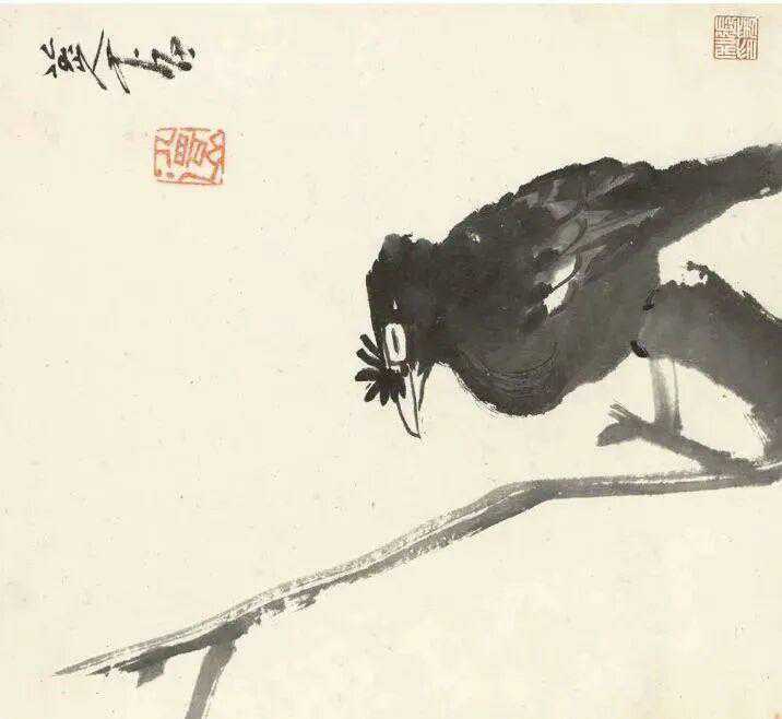 八大山人的画不拘成法，奇古天真，笔墨以放任恣肆见长，苍劲圆秀，构图简练却生气十足