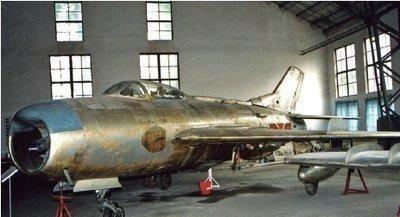 1965年飞行员高翔竟不顾毛主席的禁令，直接击落越界挑衅的敌机，谁料这竟让空军领