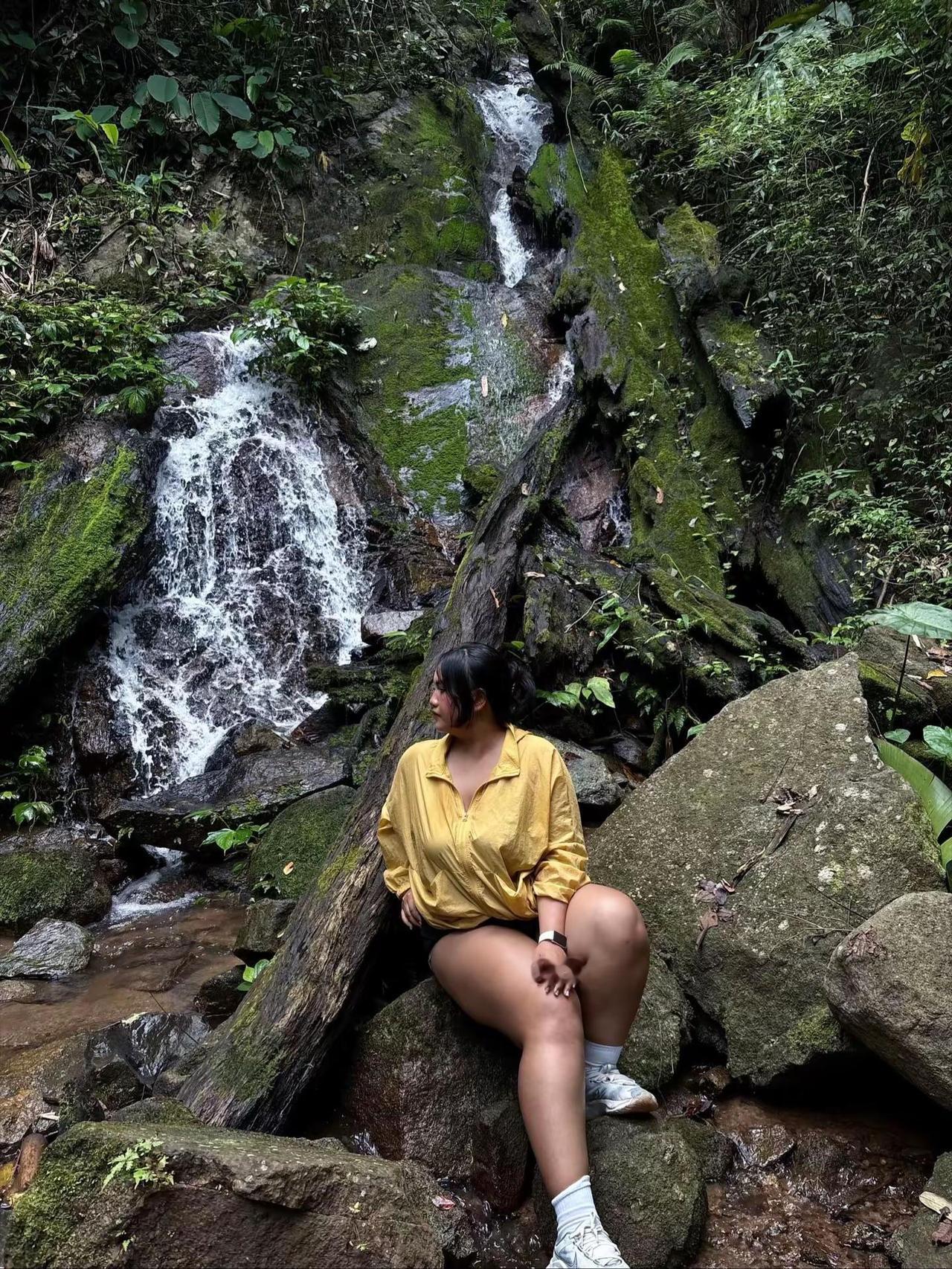 徒步徒步登山大自然身體和靈魂總有一個在路上户外探索