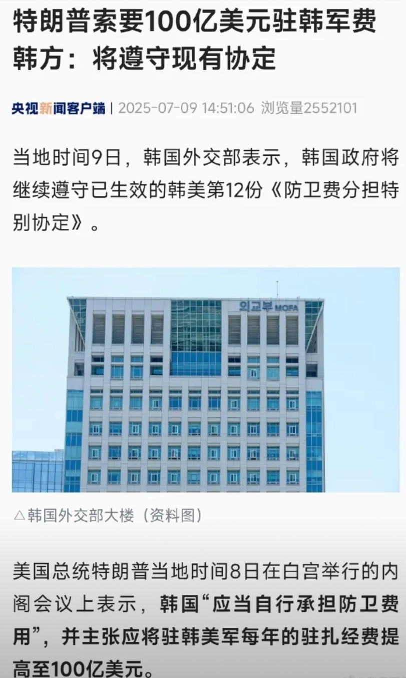 感谢老董，敢情他这两天办的是狗肉节啊！现在，满世界都能闻到此起彼伏的狗肉香了。