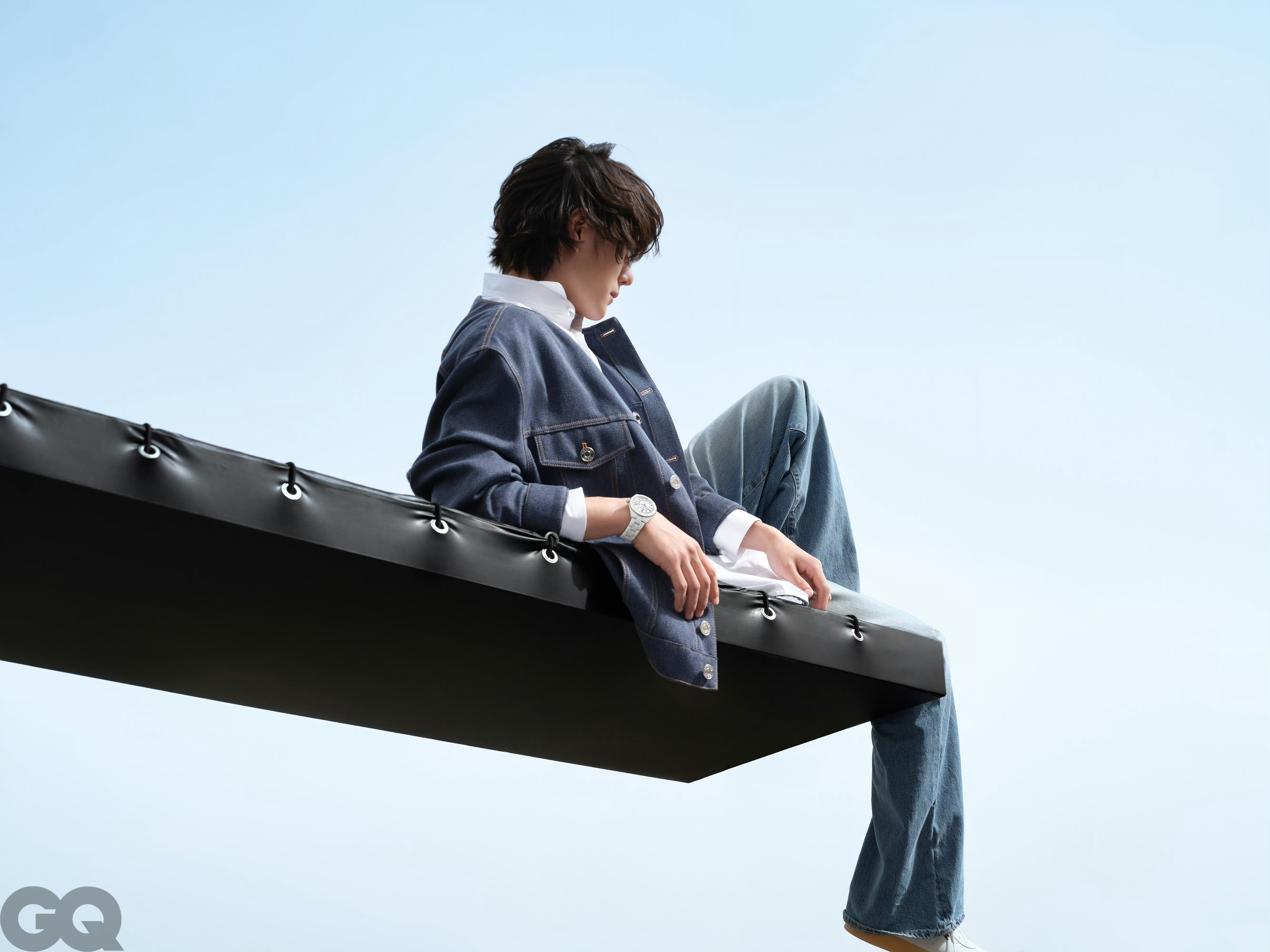 王一博✖️精英GQChina四月刊封面大片王一博任申云摄影GQ四月王一博封