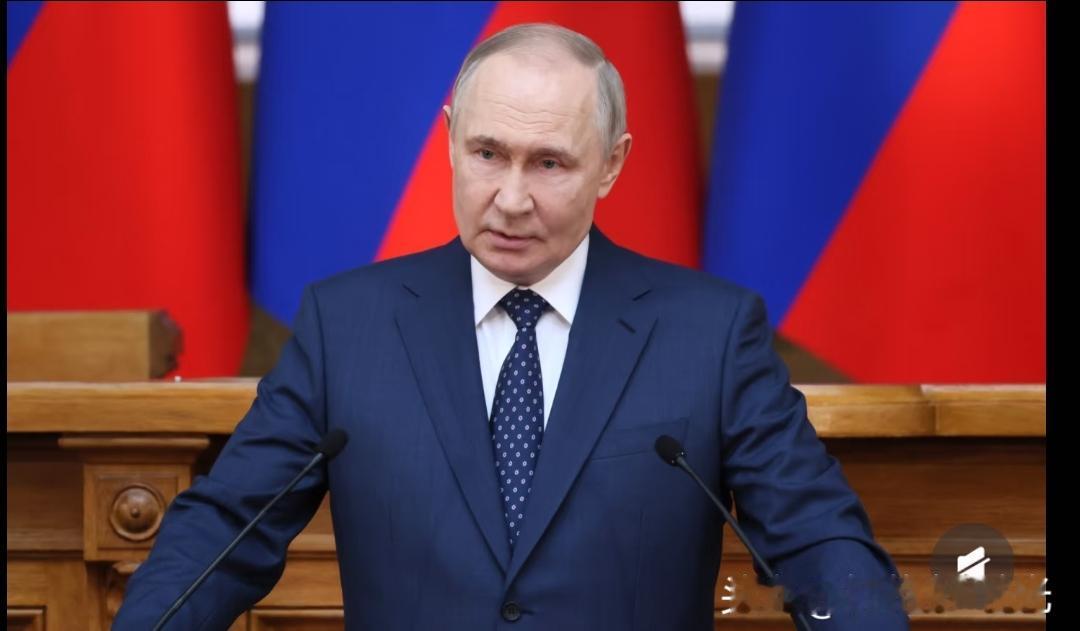 普京再提开发北极！500处军事设施+11艘核动力破冰船，背后博弈太激烈1月