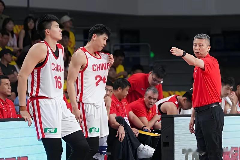 中国男篮72:91惨败乌拉圭男篮，四个三个字总结概括:1.防不住2.投不