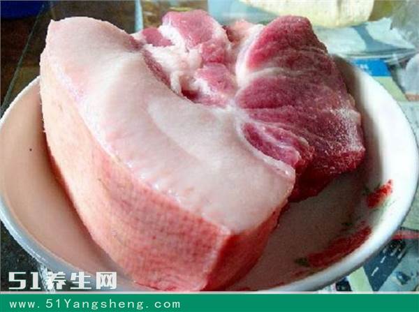 猪肉不要用清水洗越洗越脏, 来教你们一招, 让脏东西都跑出来