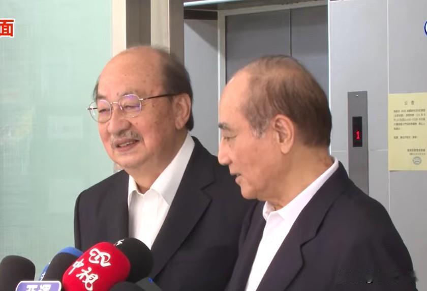 王金平拜会柯建铭没想到王金平今天（12日）上午会去拜访柯建铭，不知道是何事。