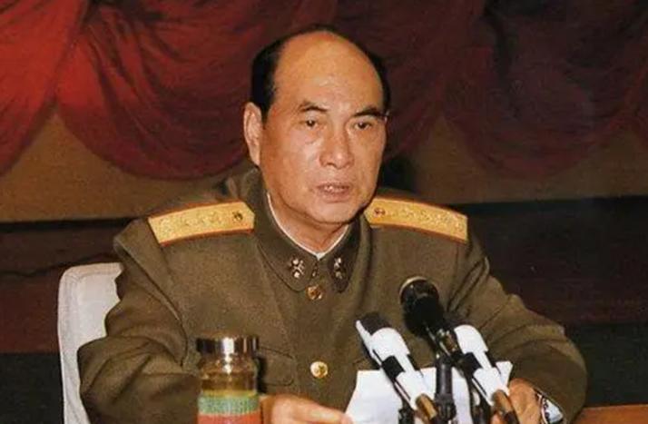 1979年，越南女兵混入我军队伍，并使用了很多阴险手段。为了识别这些女兵，有人提