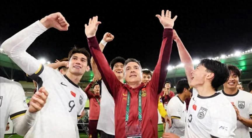 越南球迷意难平，不仅因为0：3国足，更多在于以下四点：第一，最让越南方面难以