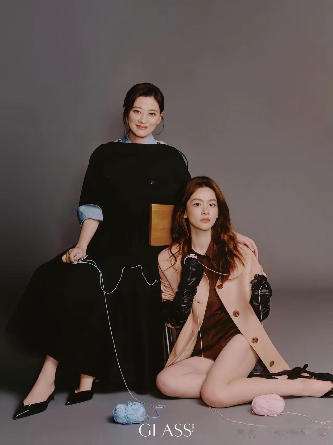 好家伙，梅婷、陈昊宇还有张月拍了杂志封面。陈昊宇那眼神，老出戏了。瞅着梅婷和张月