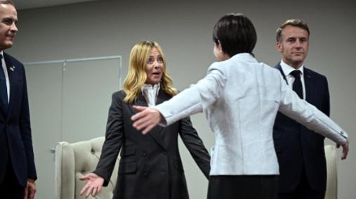 中日对峙持续升级，中国已多次出台针对性制裁措施反击日本的不当举动，可欧盟自始至终