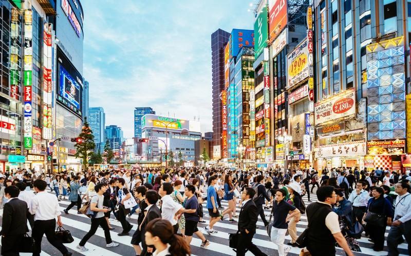 日本现在是真慌了！越来越多民众意识到一个可怕事实：中日一旦开战，中国绝不会只揪着