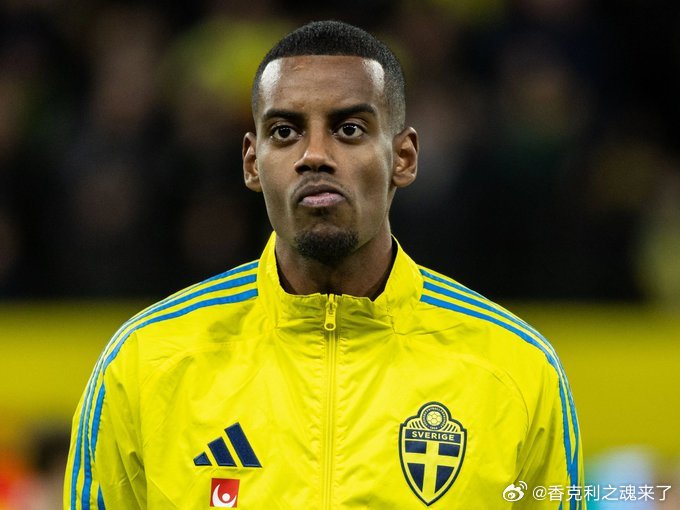 斯洛特谈伊萨克与瑞典国家队的征召事宜：