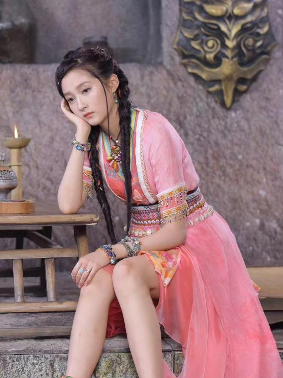关晓彤当年是真的好嫩啊