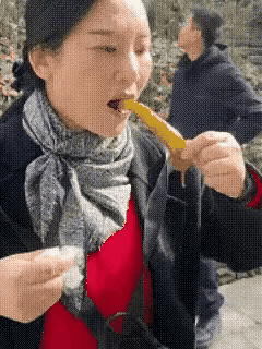 阿姨给的情绪价值拉满了[捂脸哭]