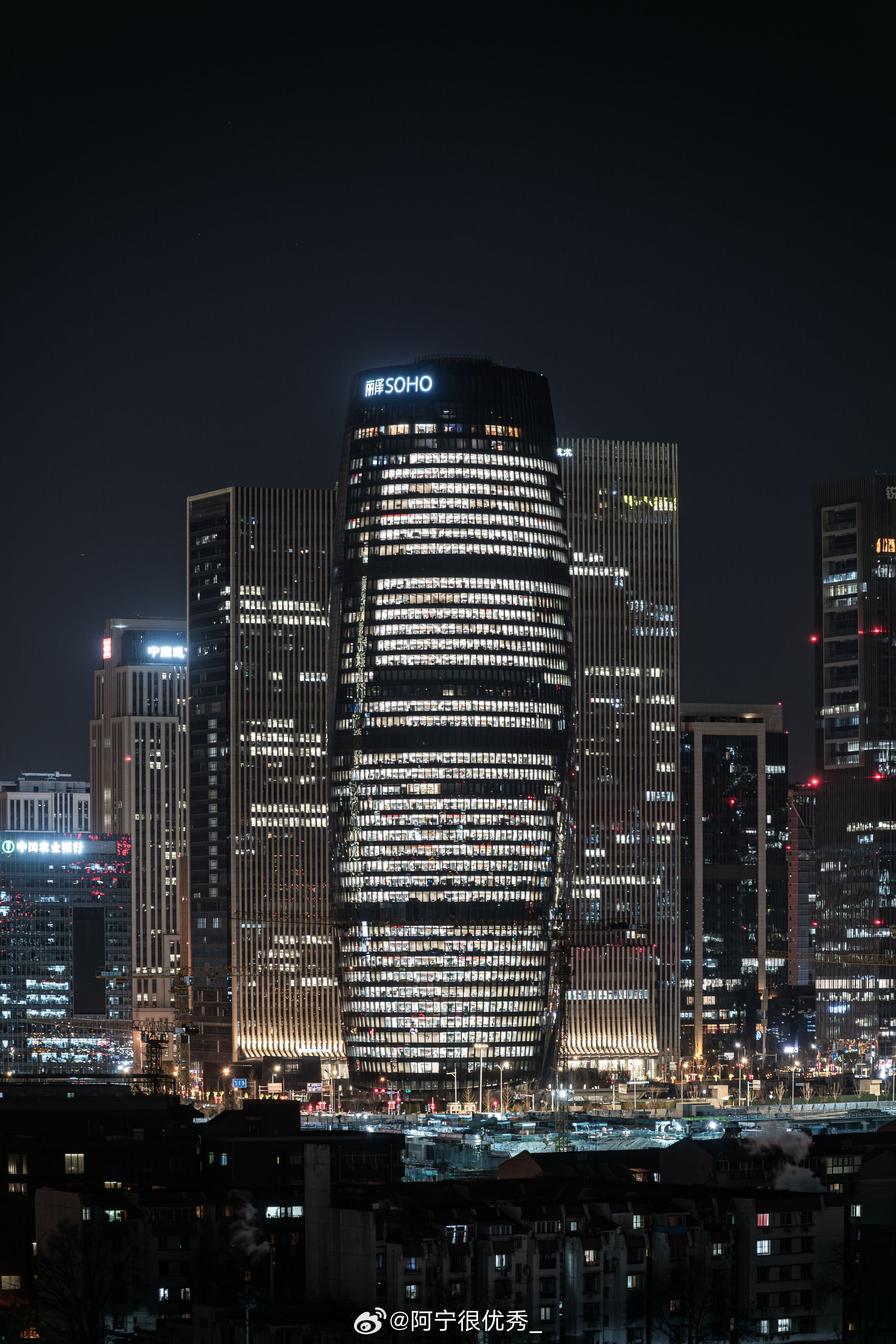 每个小方格里的人都曾是小镇奇迹