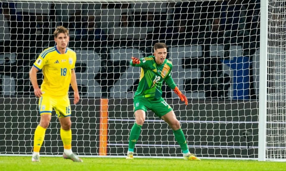 穆里尼奥紧急召回乌克兰国脚乔尔吉·苏达科夫（GeorgiySudakov），这