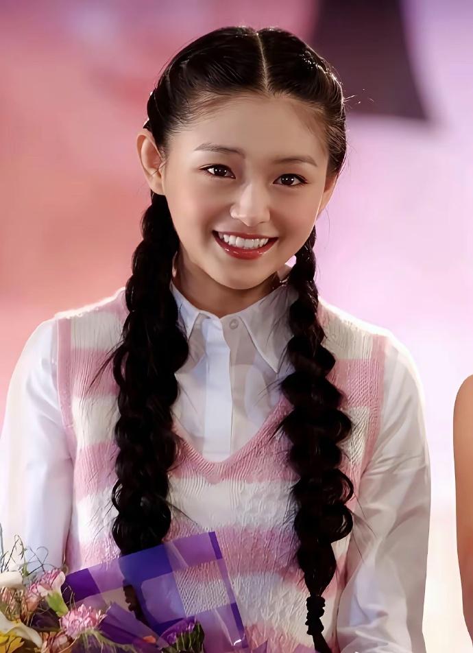 一家子白眼狼，大S辛苦的扛起重担，1拖3供养全家。结果，在她病危去世前，只能自