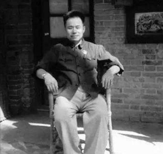 1968年的一天，开国中将王近山复出工作了，被安排到南京军区担任副参谋长，并很快
