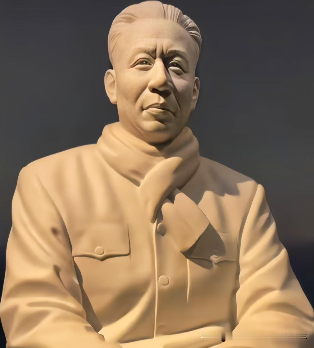 受到亿万民众崇敬爱戴的伟大领袖——刘少奇主席塑形。刘少奇主席心里始终牵挂