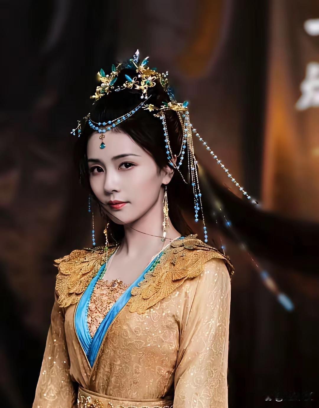 短‎‍国⁠这是集体团购了‍‎白鹿‏‎‏那套衣服‎吗‏﻿？怎么⁠‍穿的‍‍人一‌个
