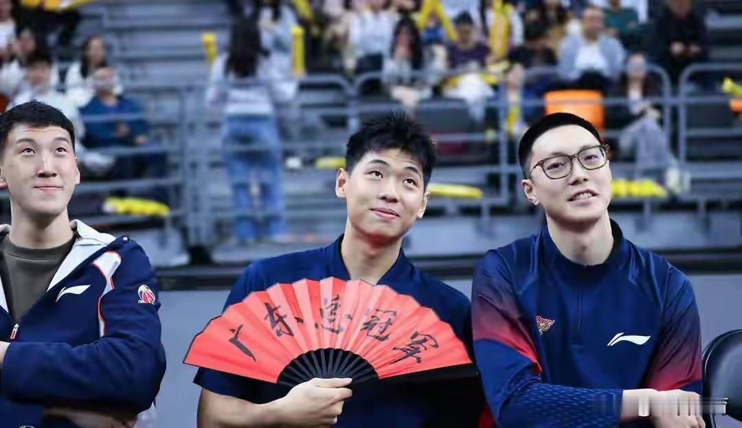 发现了吗？广东队本赛季最大手笔引援，可以宣布失败了。去年夏天，广东男篮用陈国