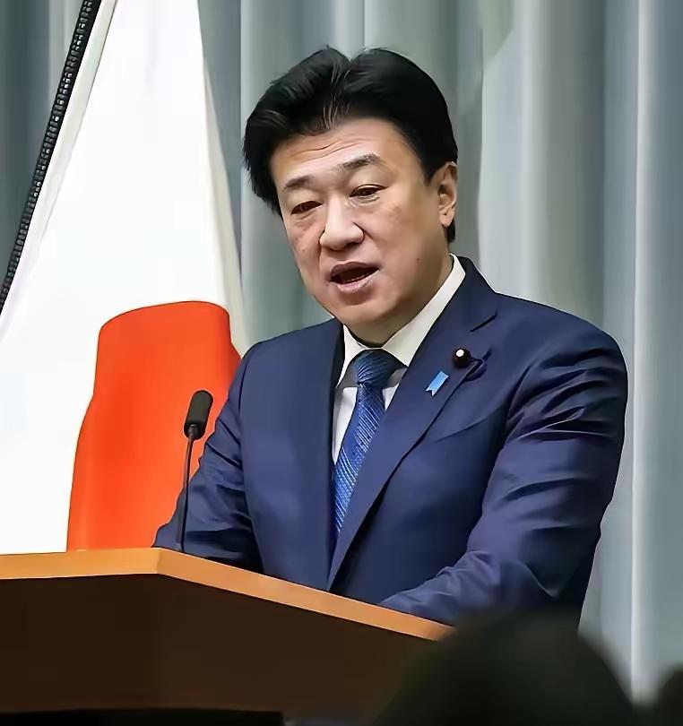 1月9日，日本内阁官房长官木原稔表示，稀土的国际贸易应该顺利进行，因为中国对稀土