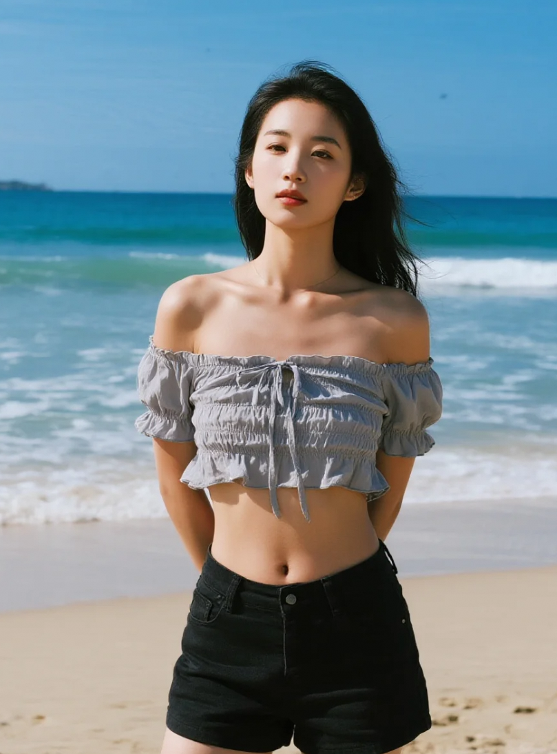 沙滩漫步，每一步都像踩在画里