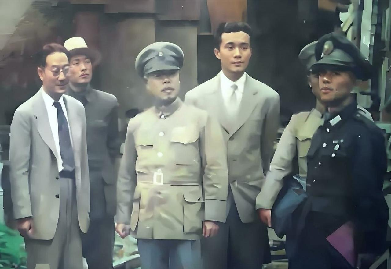 还有这么巧合的事？写到长征干部蔡孝乾叛变时，有一个网友的留言震惊到我了，大概