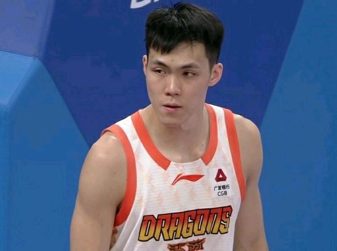 阎实挖坑，庞峥麟填坑！赛季第五胜！江苏肯帝亚86:84险胜宁波，说实话：江苏