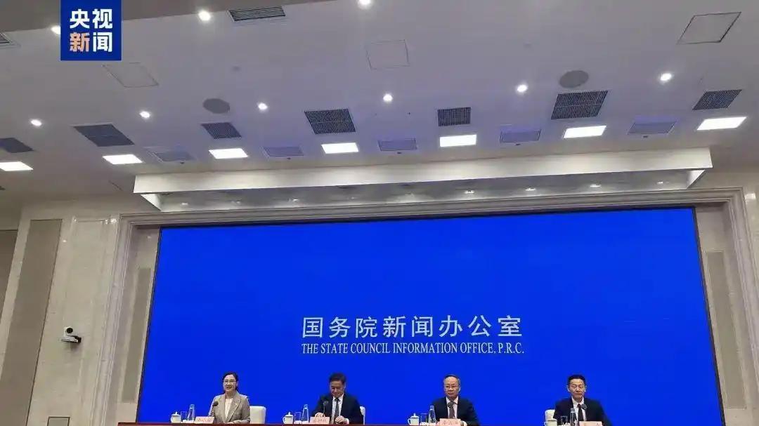 不等美联储,央行降准降息!是否意味着大放水?对普通人有何影响