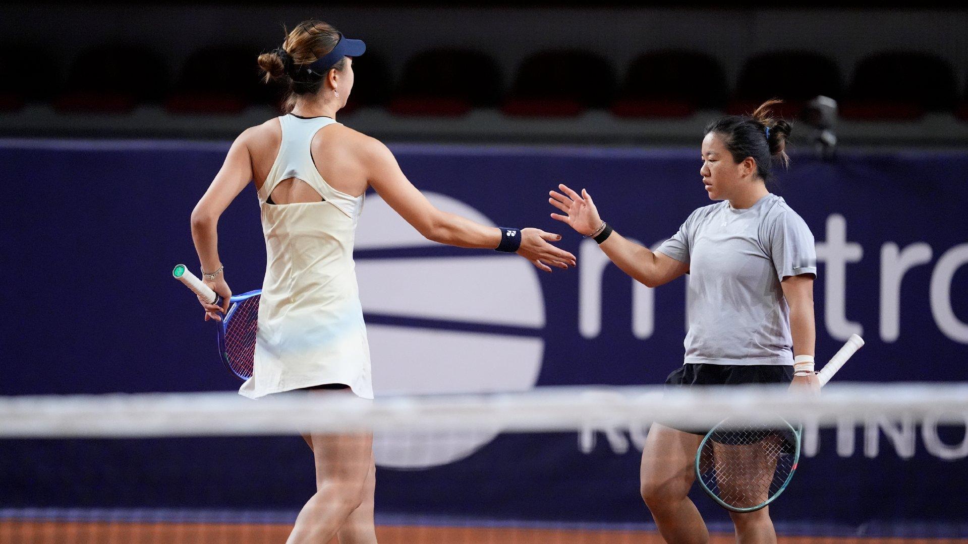 汤千慧组合晋级决赛💪WTA250鲁昂站双打半决赛，汤千慧/梁恩硕在抢十挽救一个