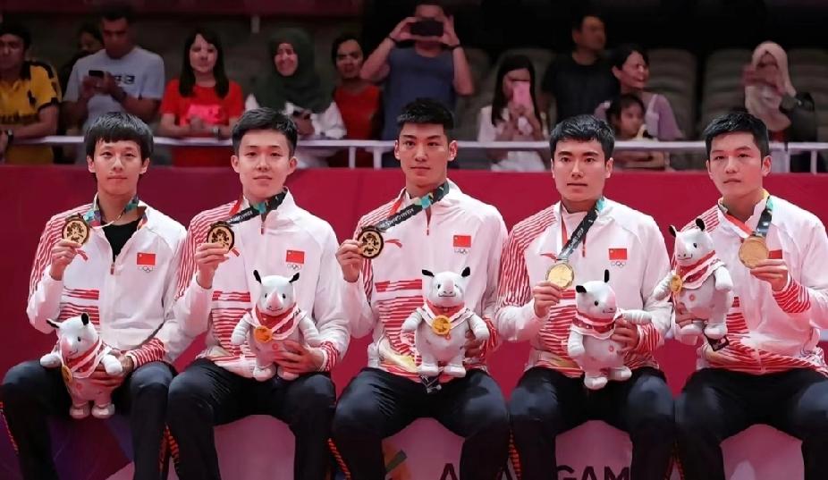 青春风暴吹得太快！国乒男团的雅加达记忆✨真的忍不住感叹：时间怎么就过得这么