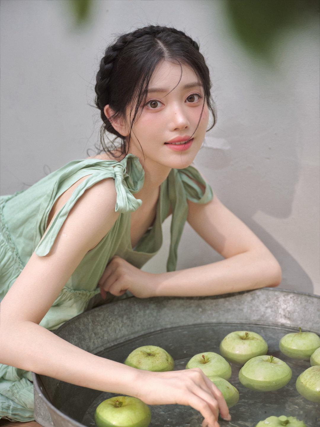 “🍏”青苹果味的夏天.摄影:​​​模特：​​​