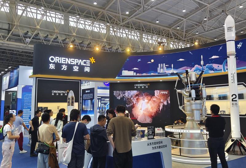 商业航天干掉零售，干掉可控核聚变，接着干掉无人驾驶和人形机器人，成为最强主