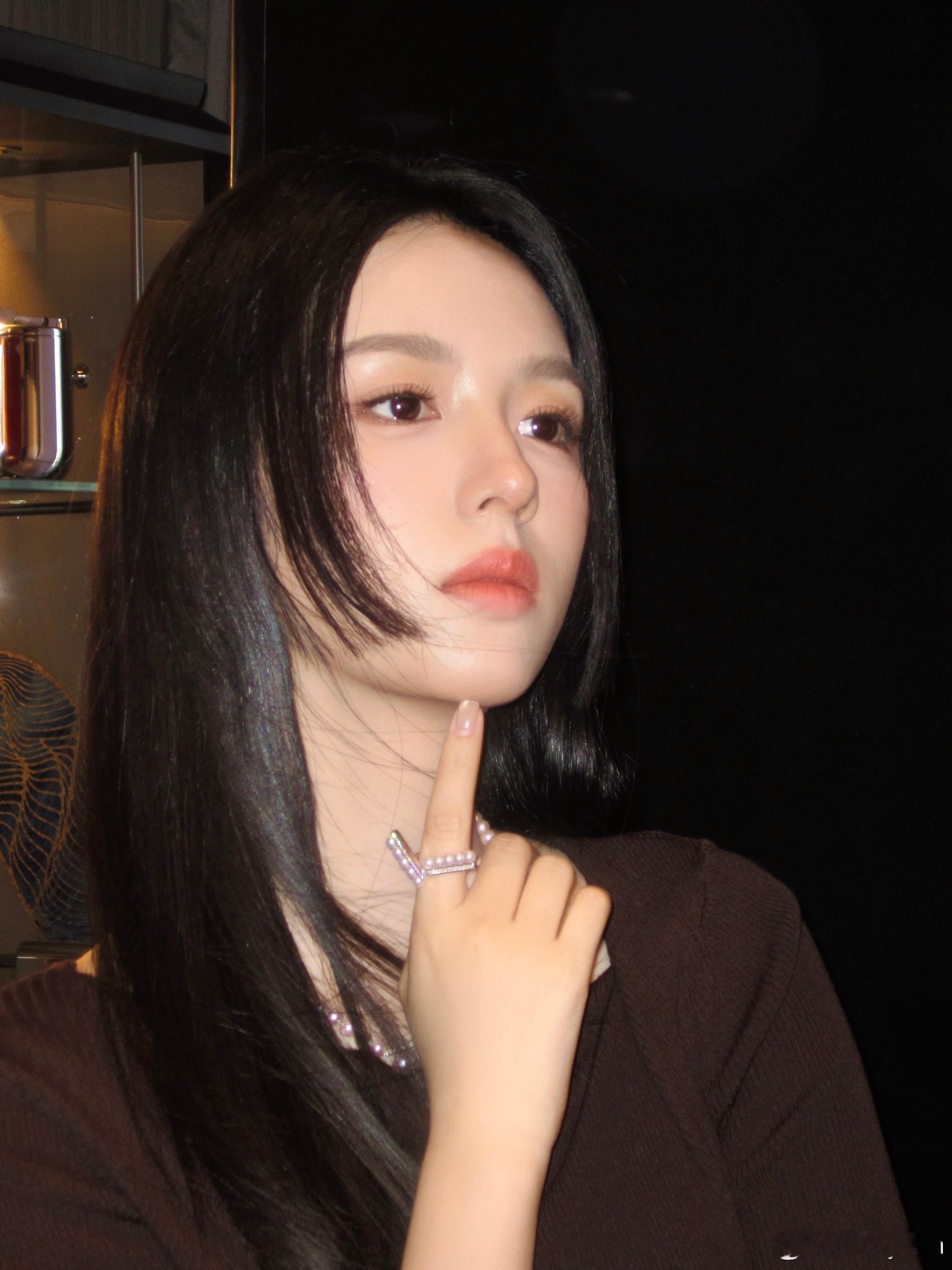 也子好适合公主切！！！！！！！！！！！！！！！！！！！！！！～～～周也