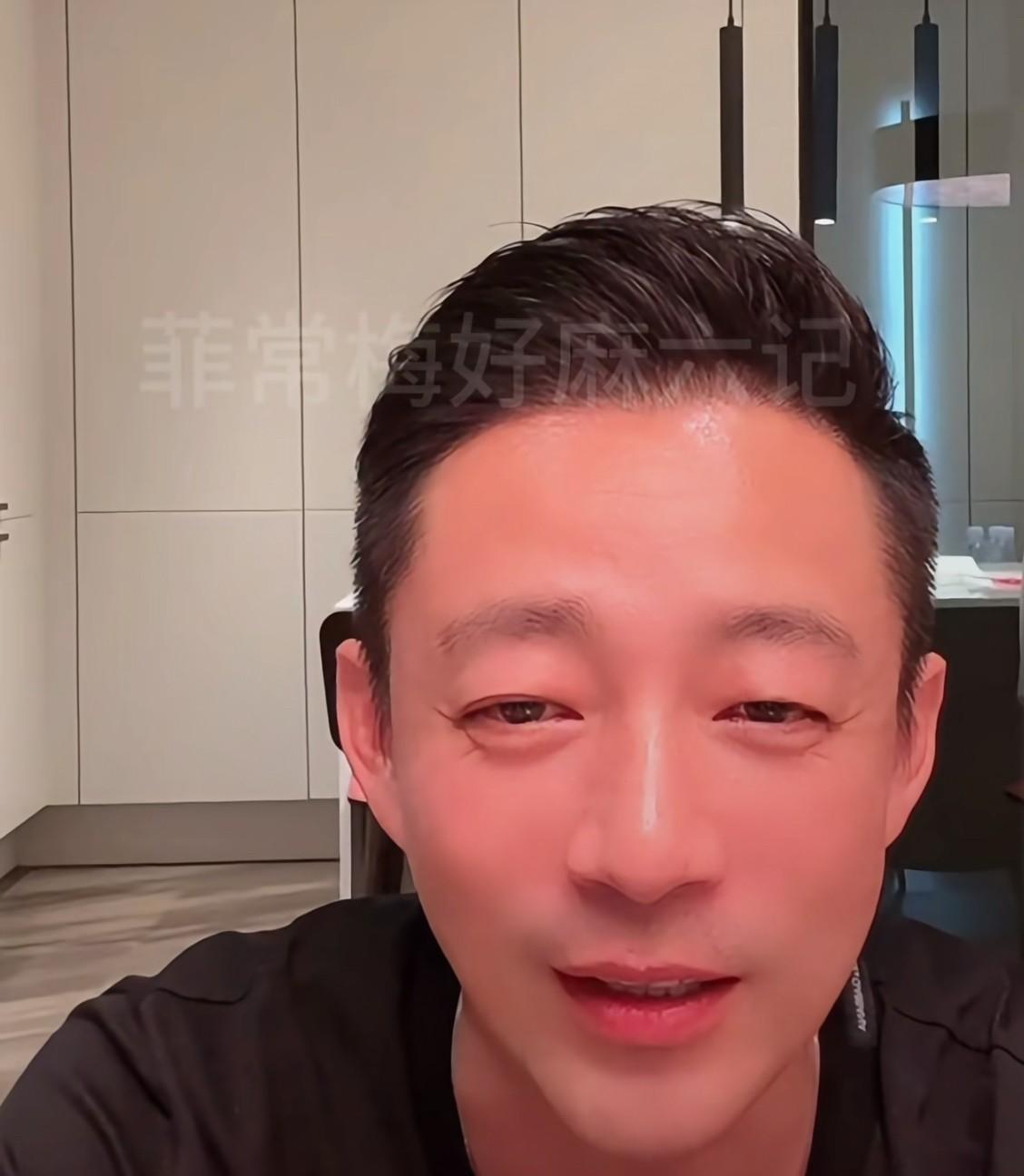 太逗了汪小菲的铁粉们现在都会当他的捧哏了！今天汪小菲直播的时候，有黑宝宝们在