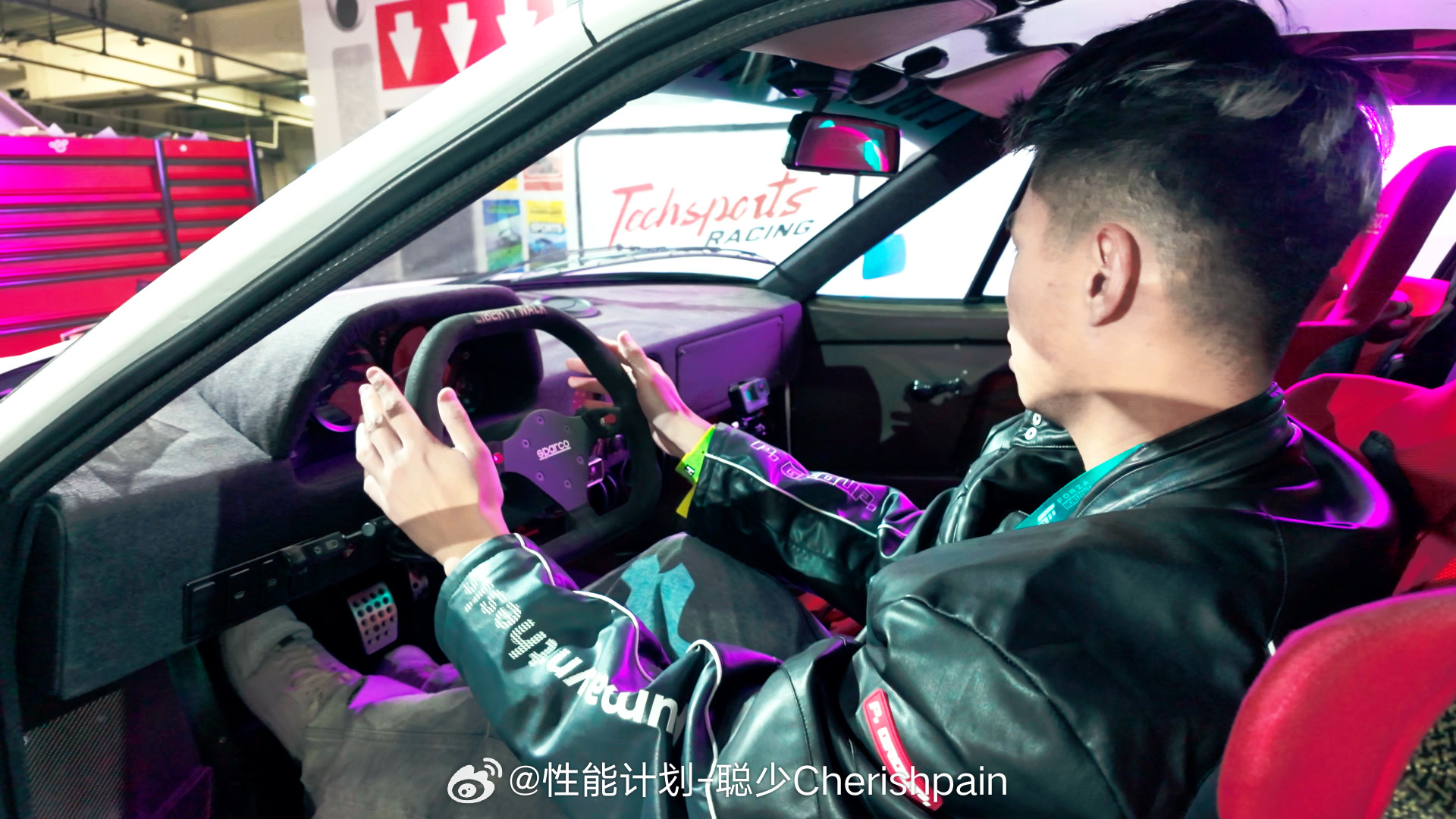 也算是摸过马王F40的人了