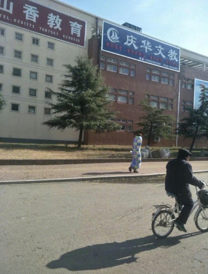 这个小哥做了我一直想做却又不敢做的事​​​[捂脸哭]​​​