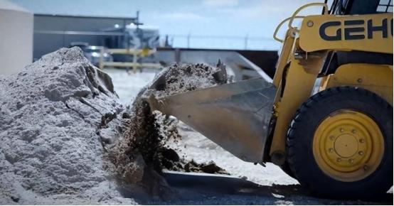 中国稀土地位悬了？撬走中方人才，攻克提炼技术，但西方笑得太早麻烦看官老爷们右