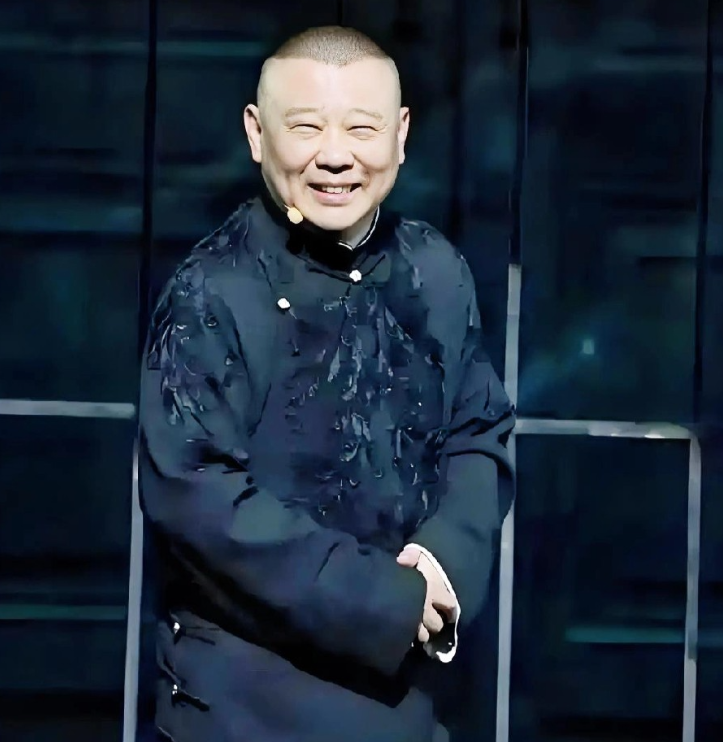 郭德纲没有收敛，原因很简单，不是因为他不懂规矩，也不是因为他想挑衅，而是