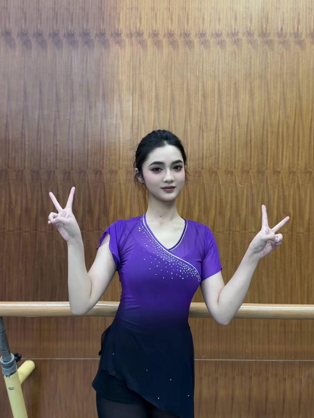 跳舞的女生就是好看