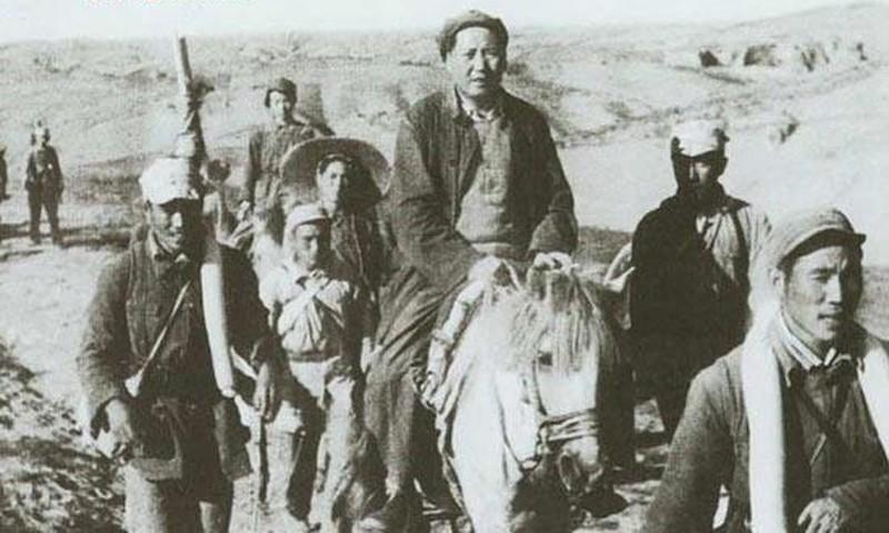 毛主席转战陕北时，为什么中央前委留下、由毛泽东、周恩来、任弼时主持，而不是让能打