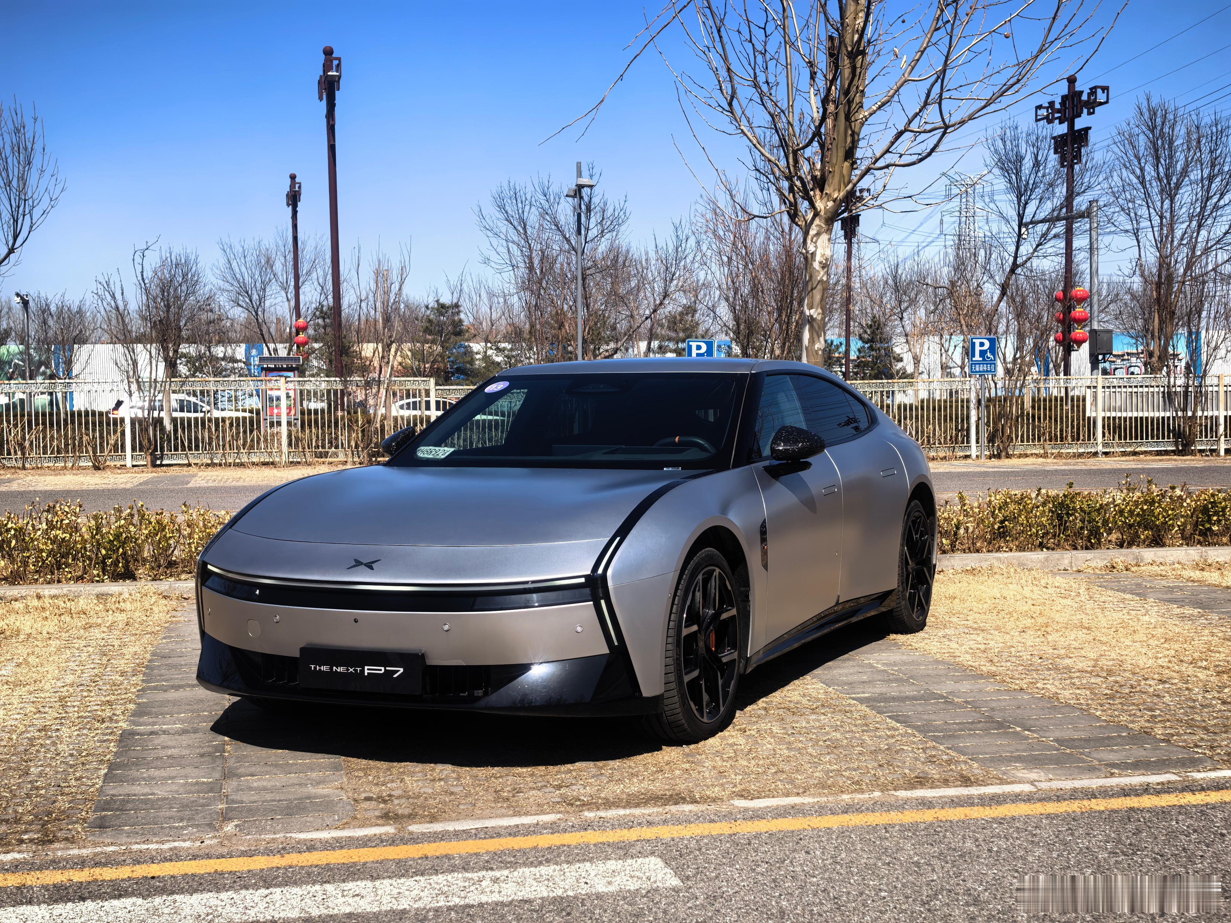 小鹏汽车在直播中，公布了第二代VLA的推送信息。何小鹏说，在3月19日会先推送给