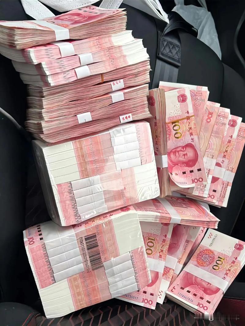 你是不是觉得开上一辆好车就特别有面子？自己不过是个普通人，就因为开了辆豪车，就