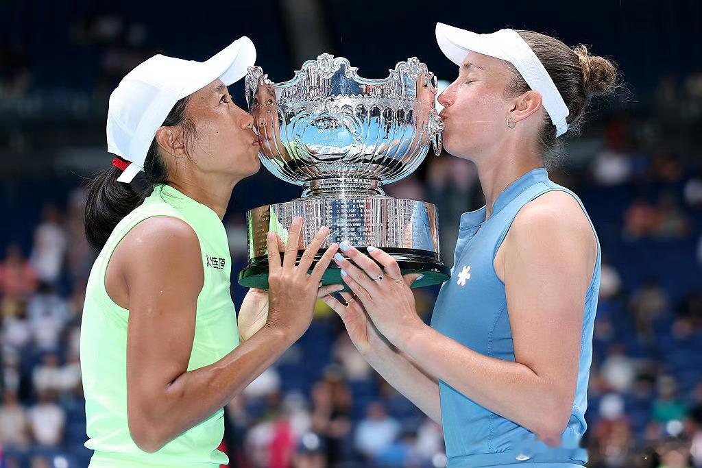 wta多哈赛🇨🇳张帅/🇧🇪梅尔滕斯退赛官方显示梅尔滕斯-low